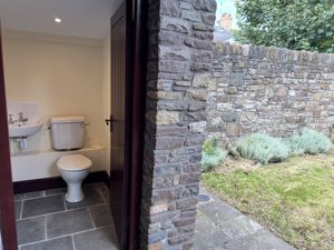 Photo 21- click for photo gallery